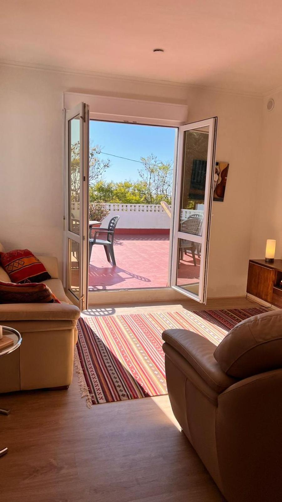 Arriba Stijlvol Appartement Met Zwembad En Tuin โกนิล เด ลาฟรอนเตรา ภายนอก รูปภาพ